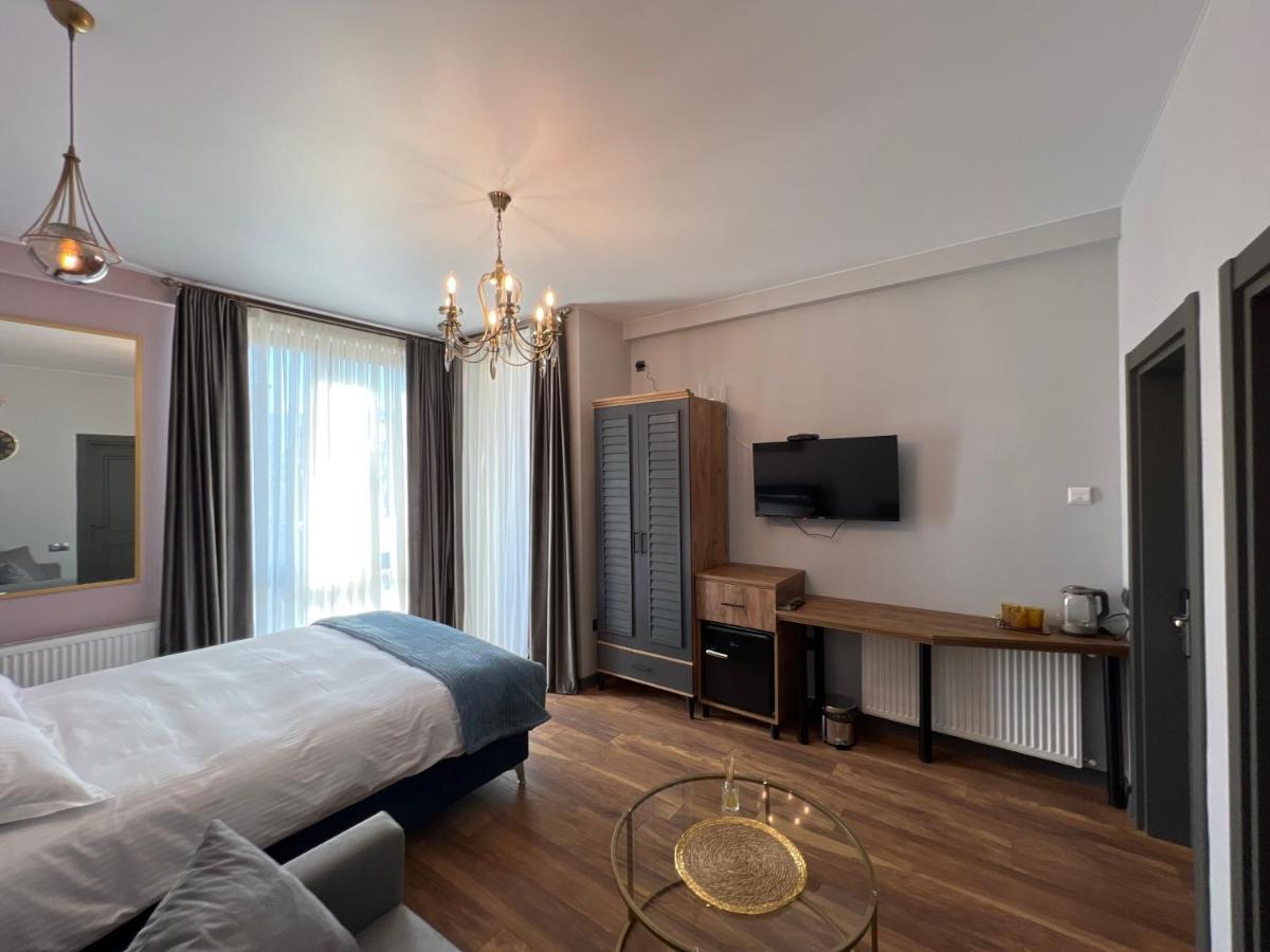 Trinity Hotel Tbilisi Exterior photo